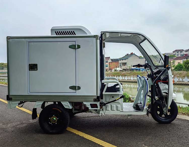 Cold Chain Electric Tricycle 01