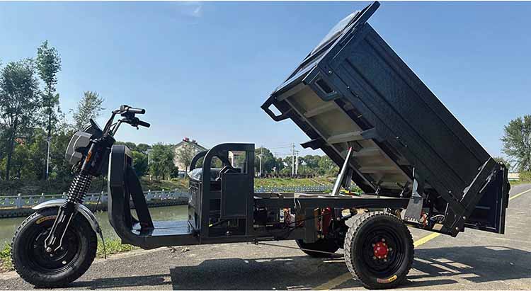 Electric Cargo Tricycles 01