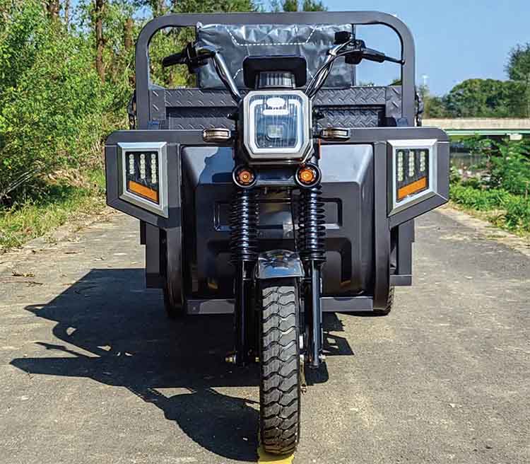 Electric Cargo Tricycles 03